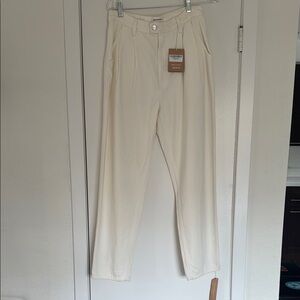 NWT REFORMATION IVORY PLEATED JEAN